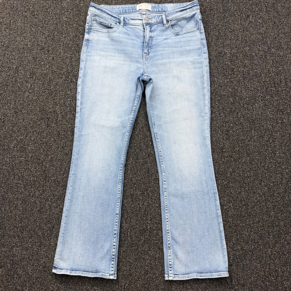BKE Payton Mid-Rise Bootcut Jeans Women 33 x 31.5 Light Blue guc western boho
